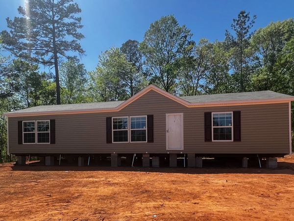 1651 E Silver Shoals Road, Toccoa, GA 30577