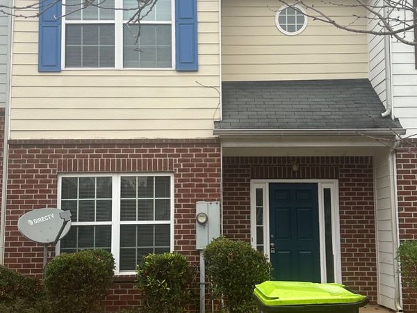 293 Brookview Drive, Riverdale, GA 30274