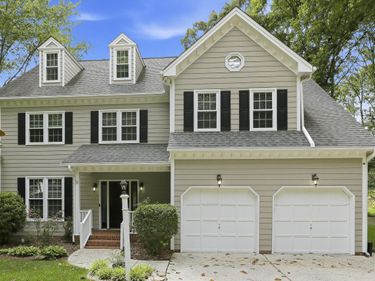 2013 W Sterlington Place, Apex, NC 27502