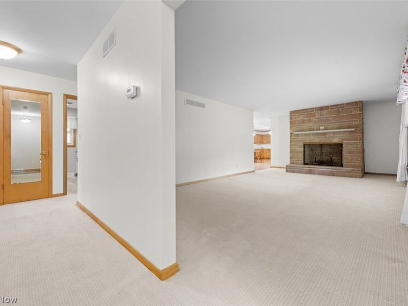 238 Pheasant Drive, Mogadore, OH 44260 Photo 6