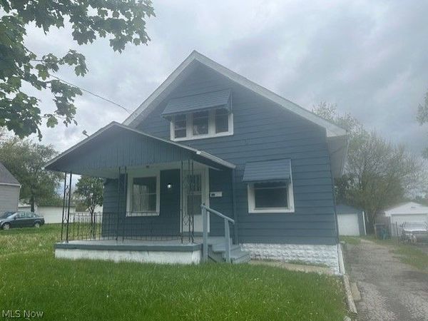 734 Cambridge Avenue , Youngstown, OH 44502