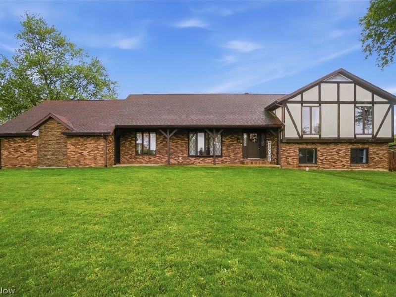 1455 Riverview Drive, Lima, OH 45805 Photo 1