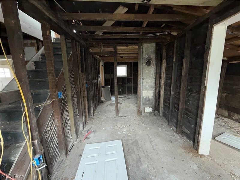 12301 Hirst Avenue, Cleveland, OH 44135 Photo 6