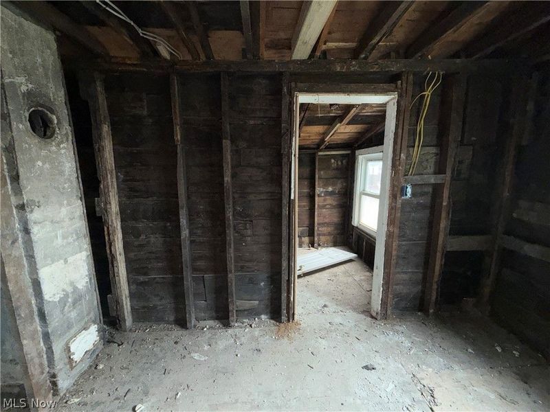 12301 Hirst Avenue, Cleveland, OH 44135 Photo 7