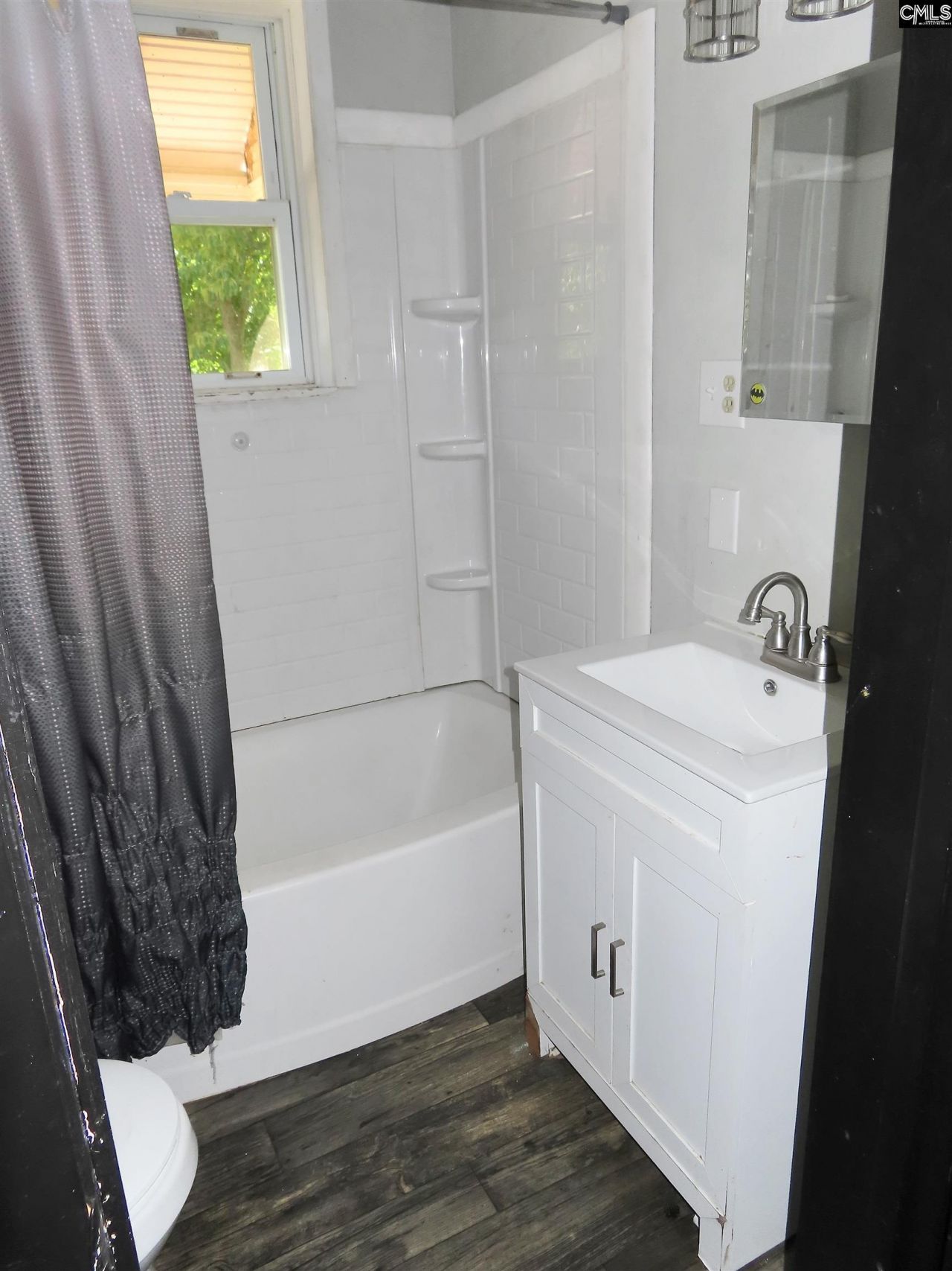 2456 Sc-72 Photo 8