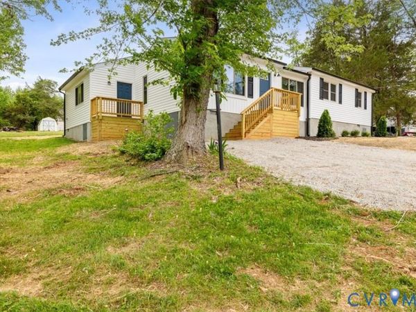 2244 Lakeview Drive, Powhatan, VA 23139
