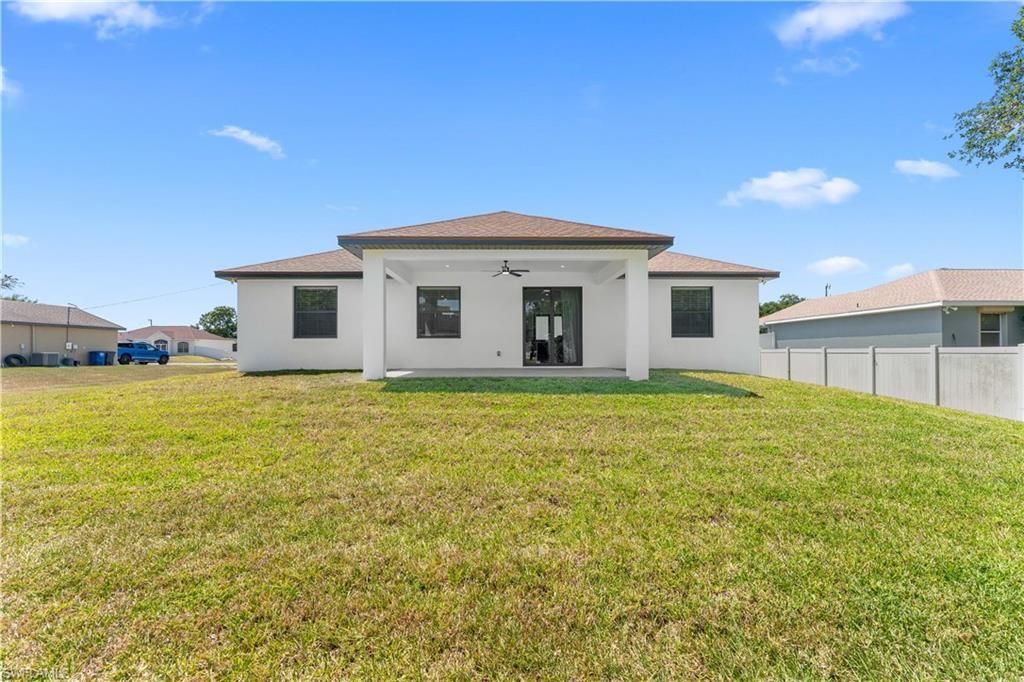 717 Zendor Ave, Fort Myers, FL 33913 Photo
