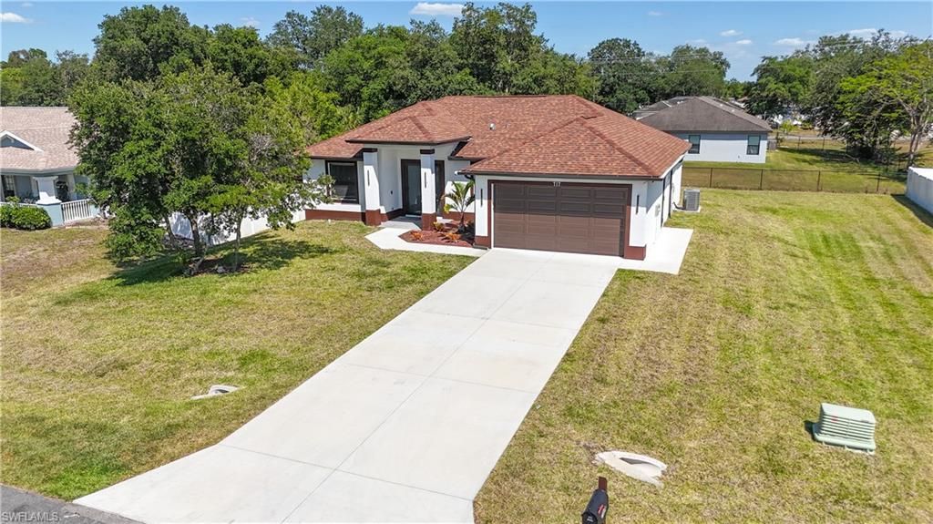 717 Zendor Ave, Fort Myers, FL 33913 Photo