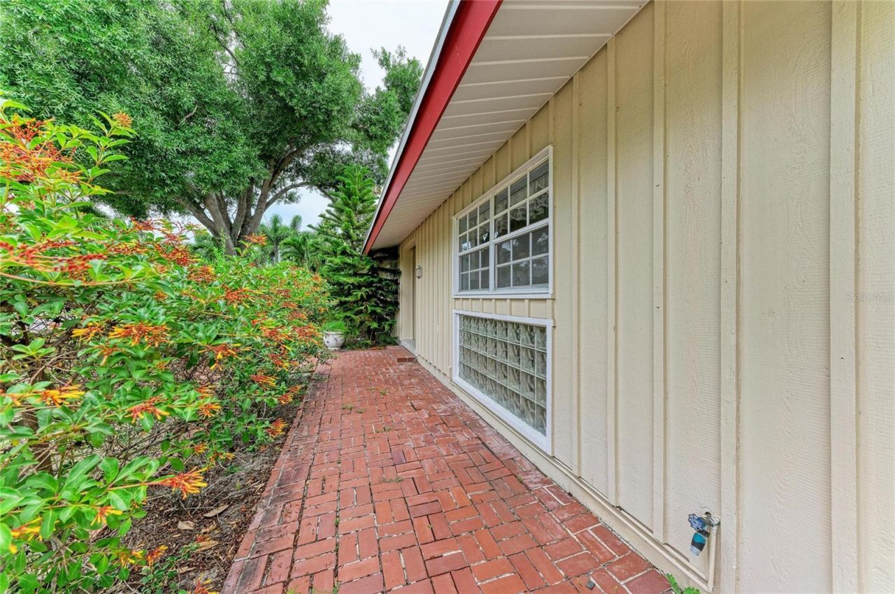 1827 Alta Vista Street, Sarasota, FL 34236 Photo