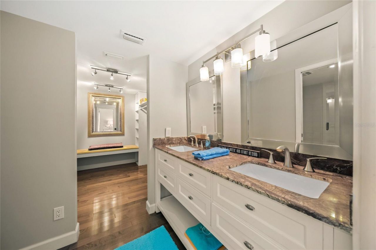 1256 Riegels Landing Drive, Sarasota, FL 34242 Photo