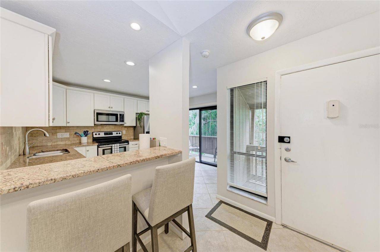 1709 Clower Creek Drive, Unit 205, Sarasota, FL 34231 Photo