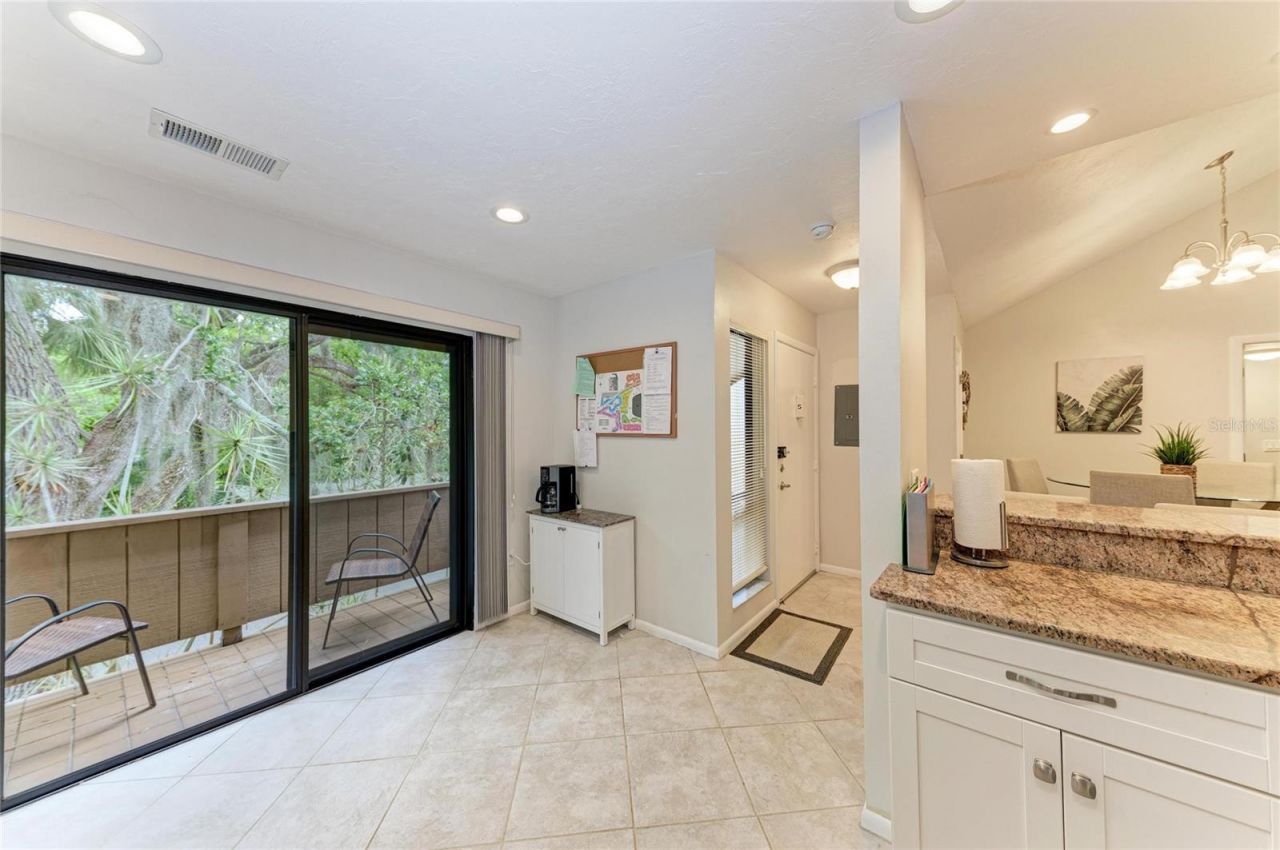 1709 Clower Creek Drive, Unit 205, Sarasota, FL 34231 Photo