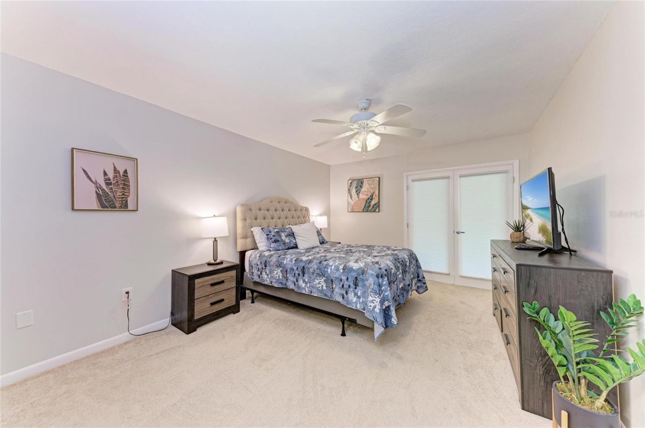 1709 Clower Creek Drive, Unit 205, Sarasota, FL 34231 Photo