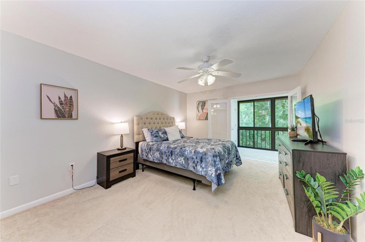 1709 Clower Creek Drive, Unit 205, Sarasota, FL 34231 Photo