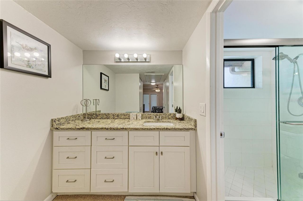 1709 Clower Creek Drive, Unit 205, Sarasota, FL 34231 Photo