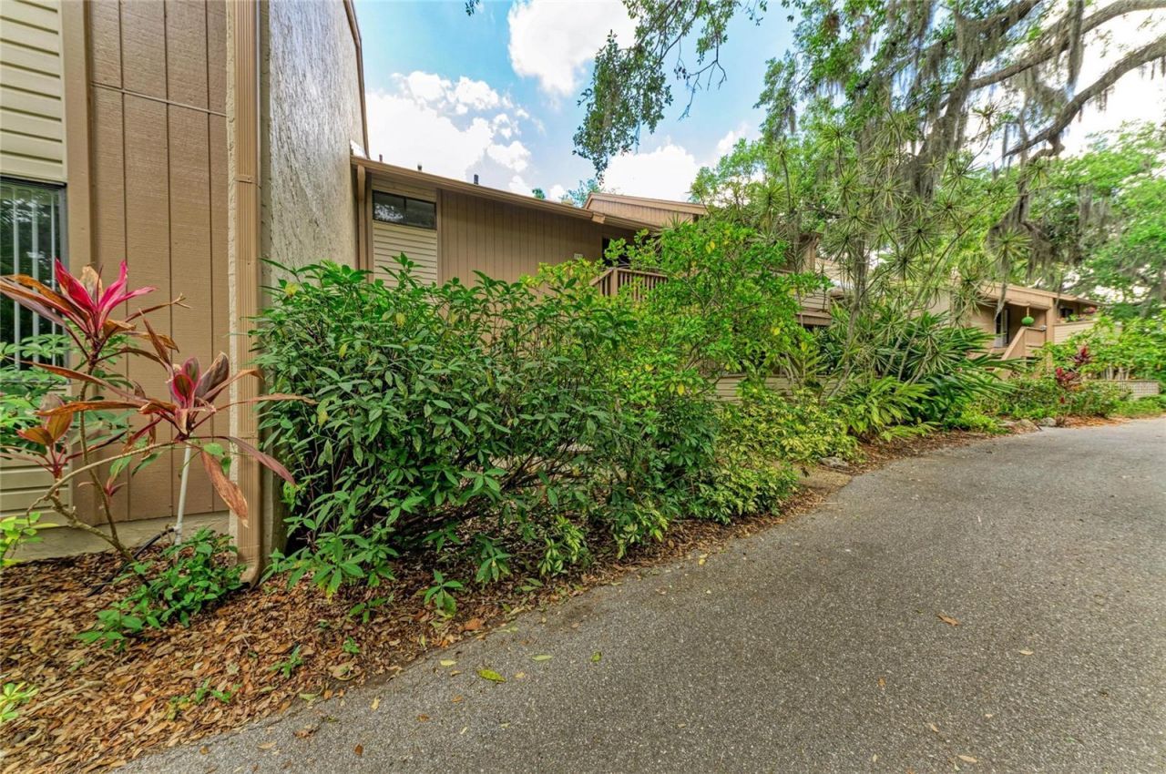 1709 Clower Creek Drive, Unit 205, Sarasota, FL 34231 Photo