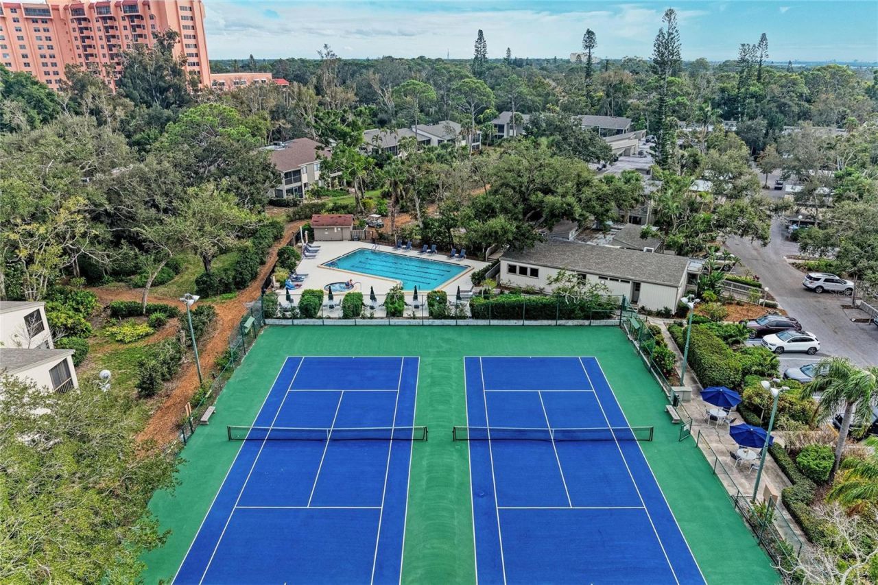 1709 Clower Creek Drive, Unit 205, Sarasota, FL 34231 Photo