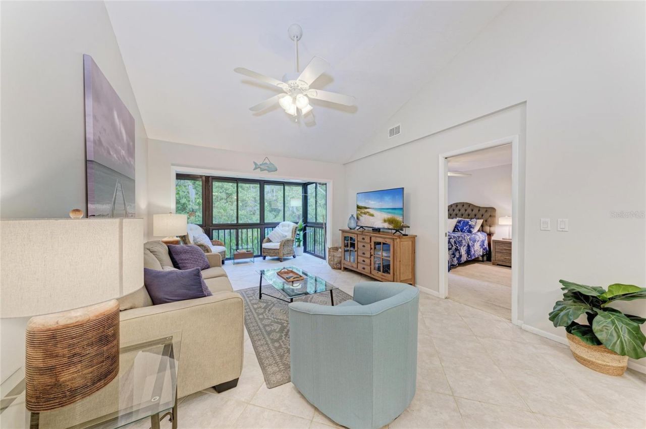 1709 Clower Creek Drive, Unit 205, Sarasota, FL 34231 Photo