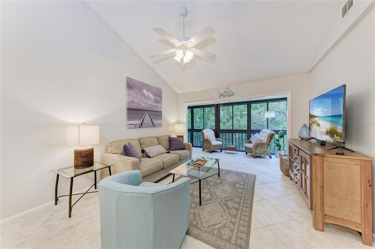 1709 Clower Creek Drive, Unit 205, Sarasota, FL 34231 Photo
