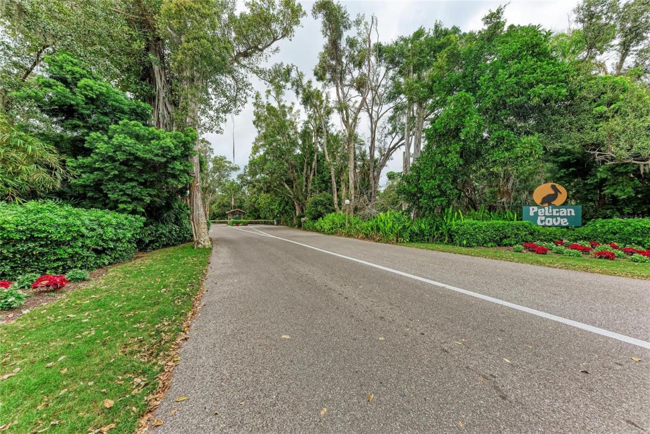 1709 Clower Creek Drive, Unit 205, Sarasota, FL 34231 Photo