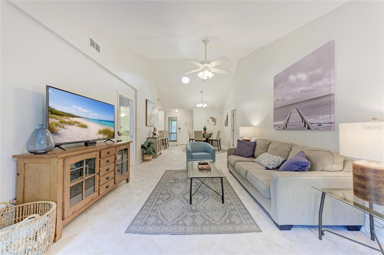 1709 Clower Creek Drive, Unit 205, Sarasota, FL 34231 Photo