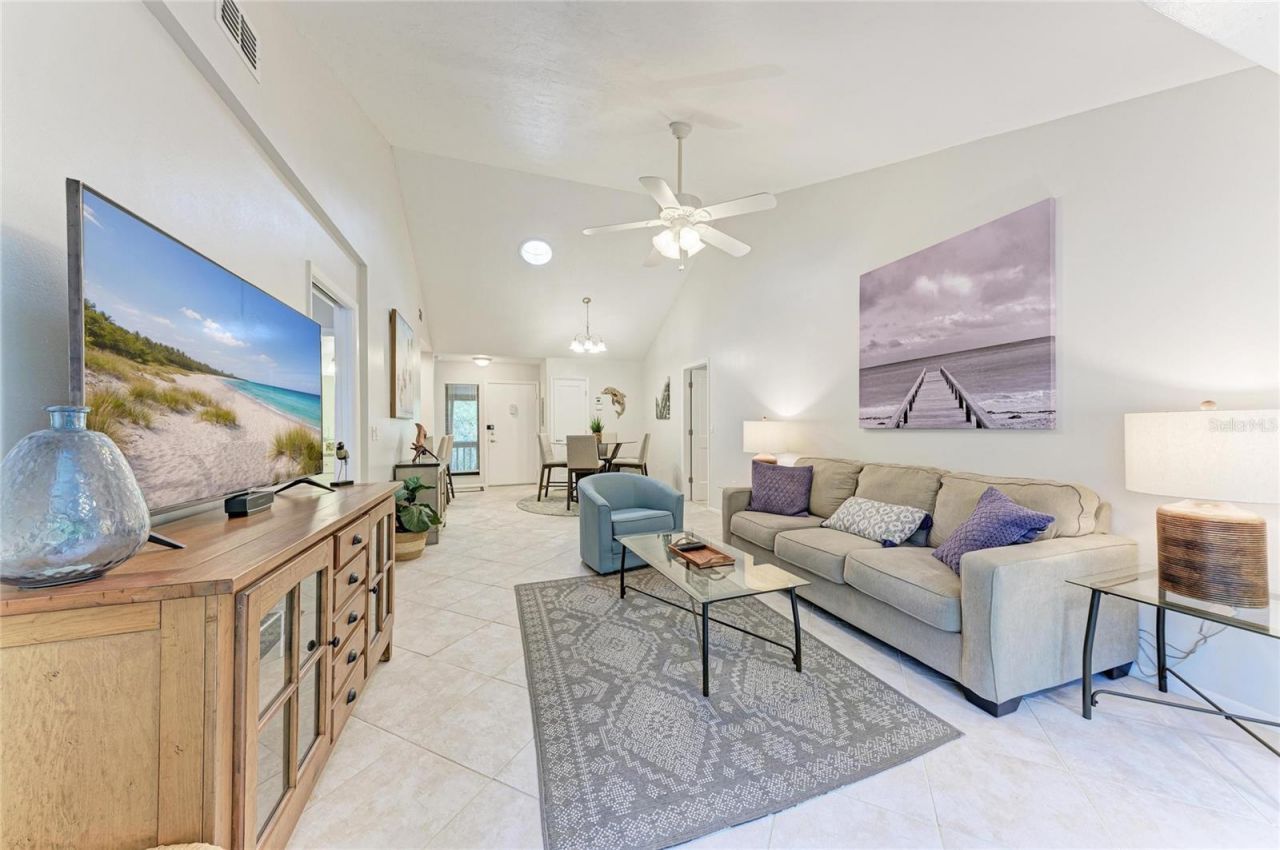 1709 Clower Creek Drive, Unit 205, Sarasota, FL 34231 Photo