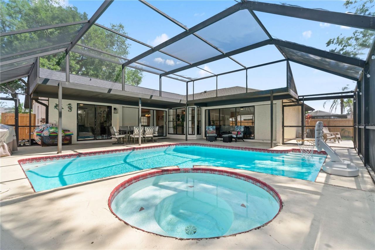 1615 Dawnridge Court , Brandon, FL 33510 Photo