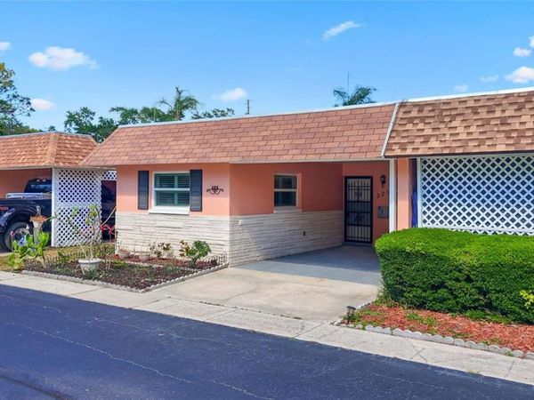 325 SKY LOCH DRIVE W, DUNEDIN, FL 34698