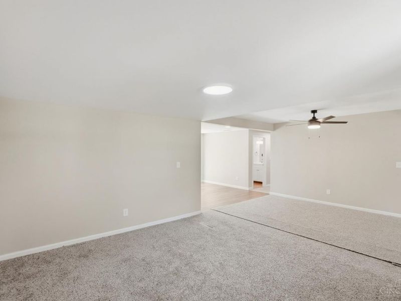 9615 Roberts Drive, Franklin, OH 45005 Photo 11
