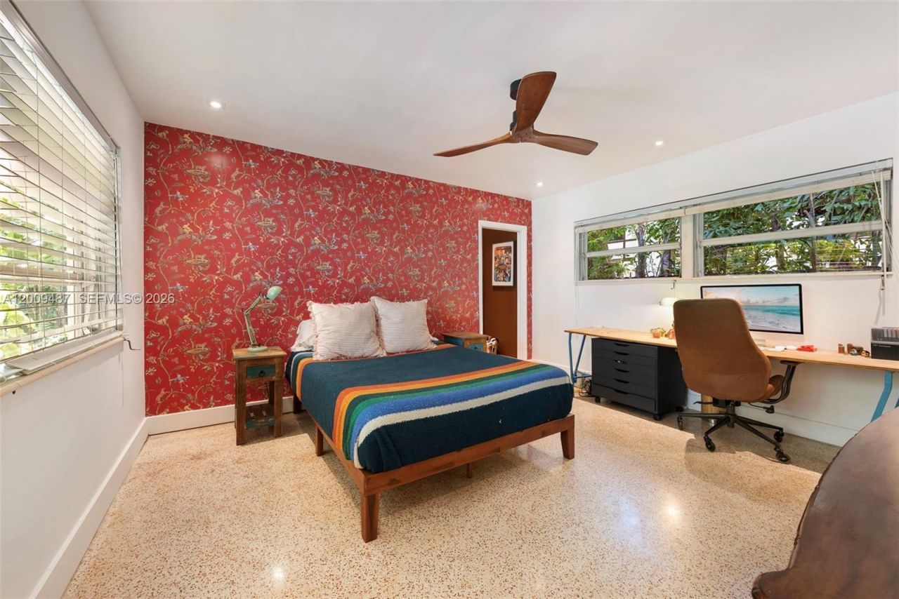 311 NE 86th St , El Portal, FL 33138 Photo