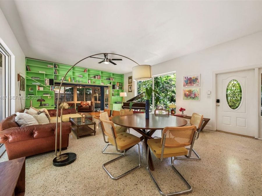 Property Image 6