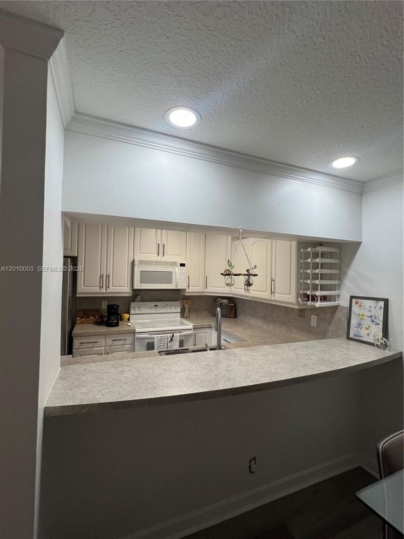 3357 Cocoplum Cir , Unit 33133, Coconut Creek, FL 33063 Photo