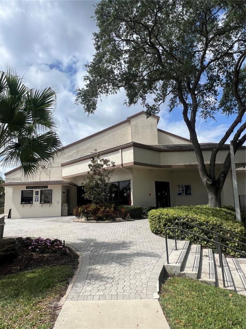 3357 Cocoplum Cir , Unit 33133, Coconut Creek, FL 33063 Photo