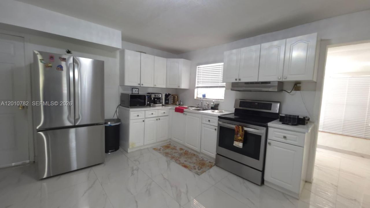 3162 NW 168th Ter, Miami Gardens, FL 33056 Photo