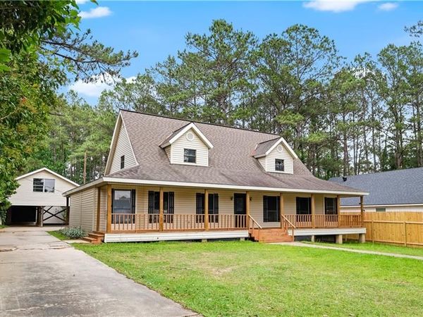 6530 MAGNOLIA Drive, Pineville, LA 71360