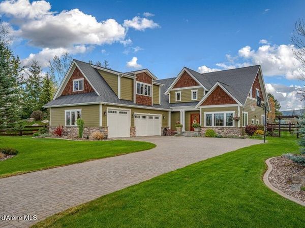 12844 N Pebble Creek DR, Hayden, ID 83835