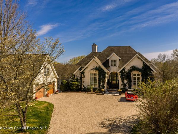 237-239 Pumpkin Lane, Clinton Corners, NY 12514