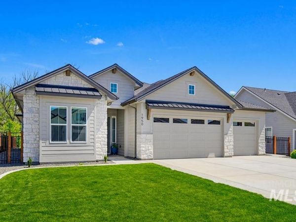 1950 N Willowick Ave, Eagle, ID 83616