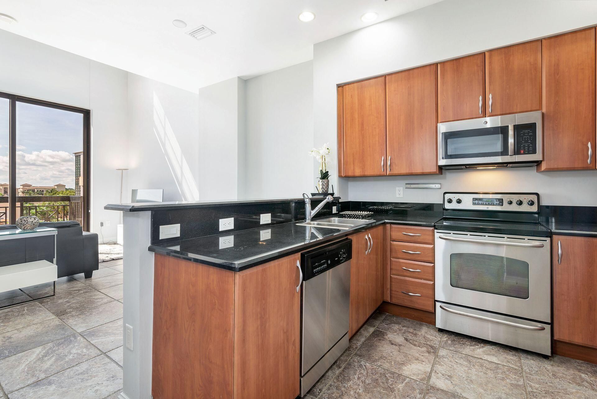 801 S Olive Avenue, Unit 414, West Palm Beach, FL 33401 Photo