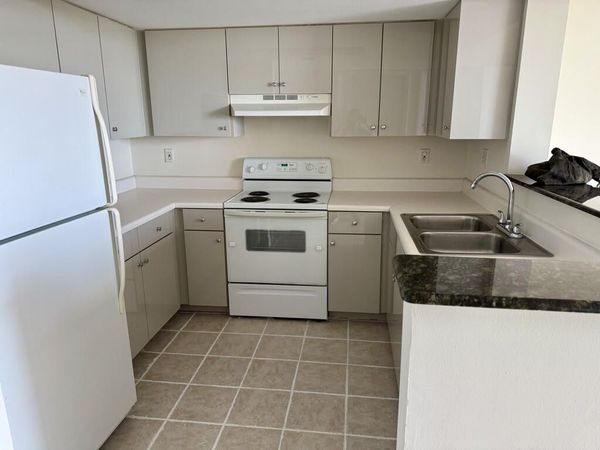 3000 Coral Way, Unit 1007, Miami, FL 33145