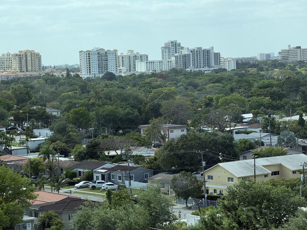 3000 Coral Way, Unit 1007, Miami, FL 33145 Photo
