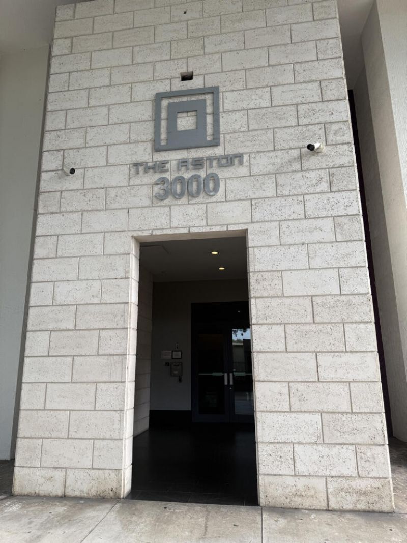 3000 Coral Way, Unit 1007, Miami, FL 33145 Photo