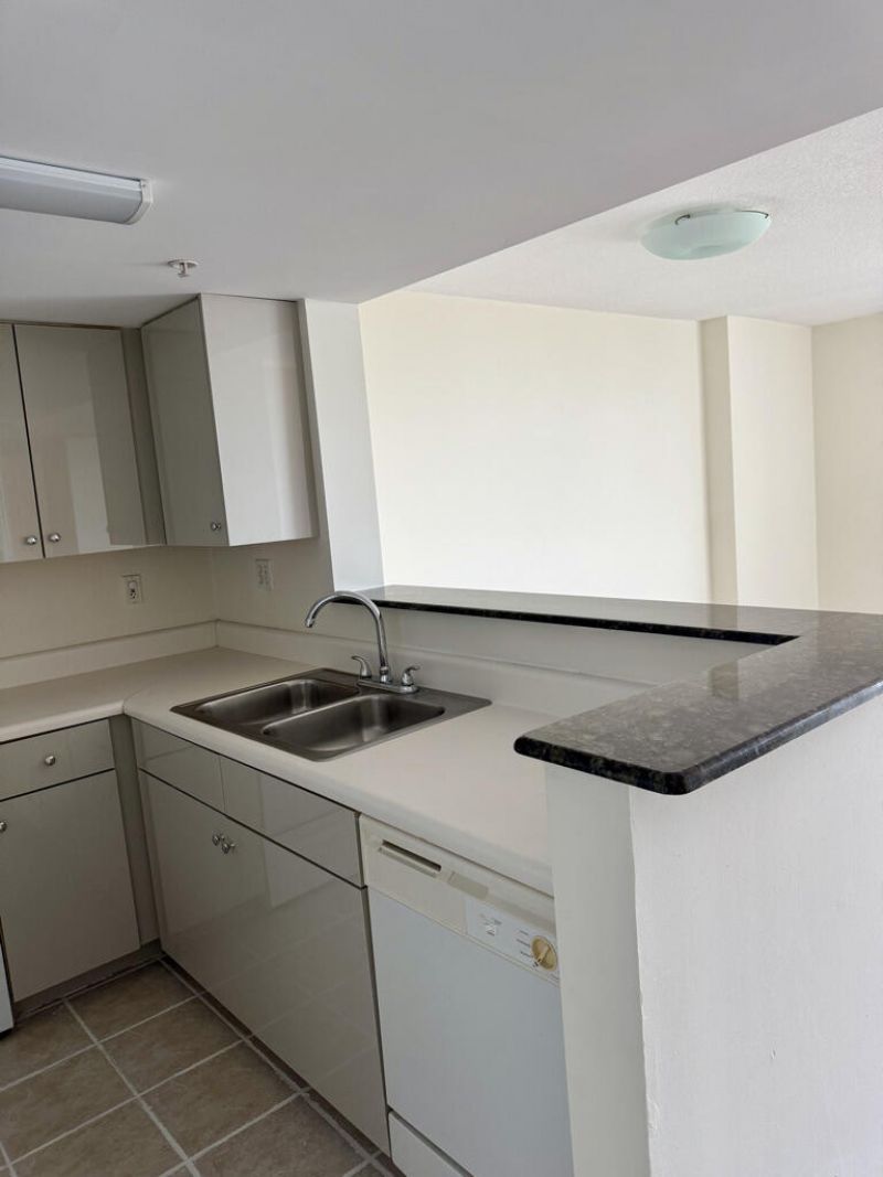 3000 Coral Way, Unit 1007, Miami, FL 33145 Photo