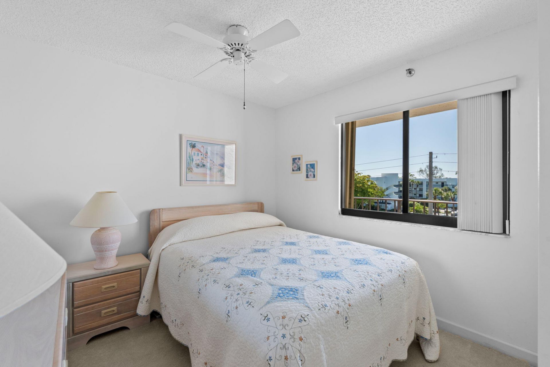 3138 Via Poinciana, Unit 410, Lake Worth, FL 33467 Photo
