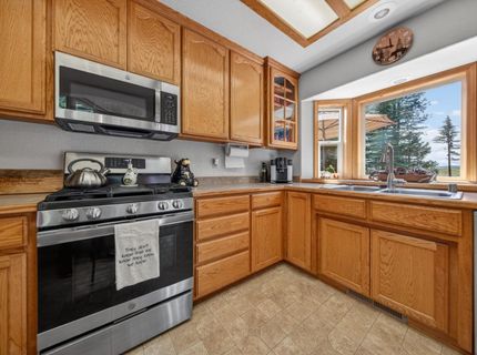 326 Osprey Loop, Lake Almanor, CA 96020 Photo