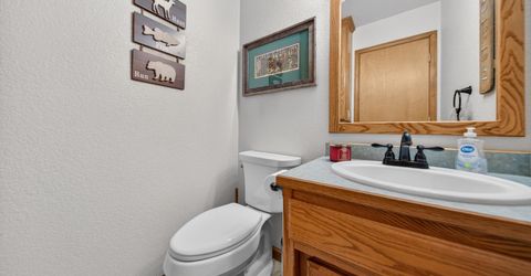 326 Osprey Loop, Lake Almanor, CA 96020 Photo