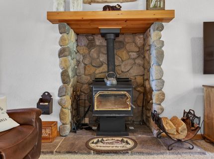 326 Osprey Loop, Lake Almanor, CA 96020 Photo