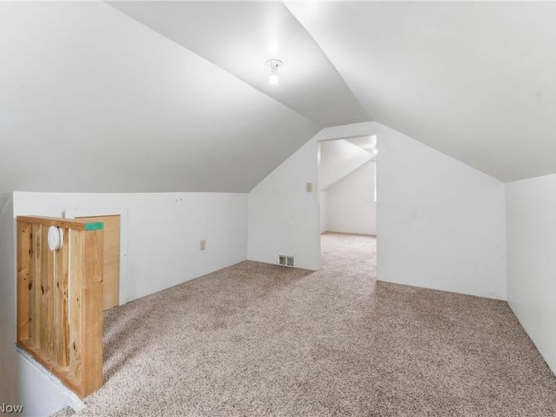 671 Fairview Avenue, Barberton, OH 44203 Photo 12