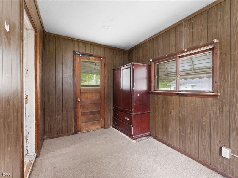 671 Fairview Avenue, Barberton, OH 44203 Photo 29