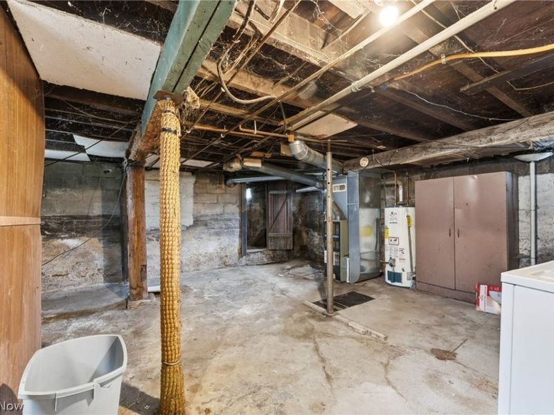 671 Fairview Avenue, Barberton, OH 44203 Photo 33